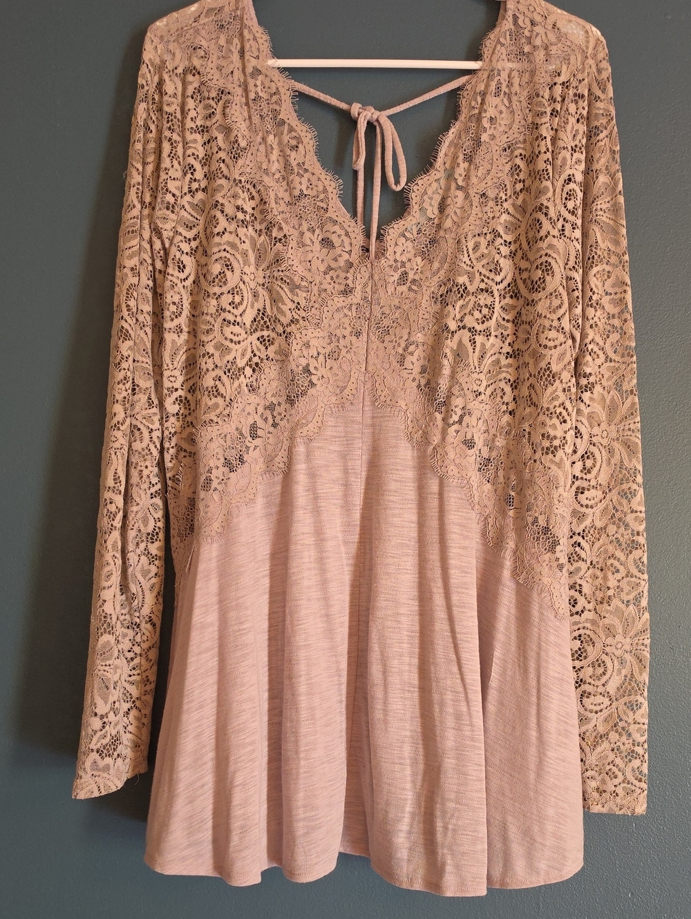Women's Lace-Trim Long Sleeve Sleep Top - Heathered Taupe